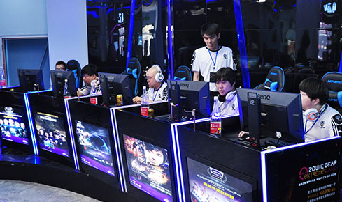 的参与感和 的参与感和