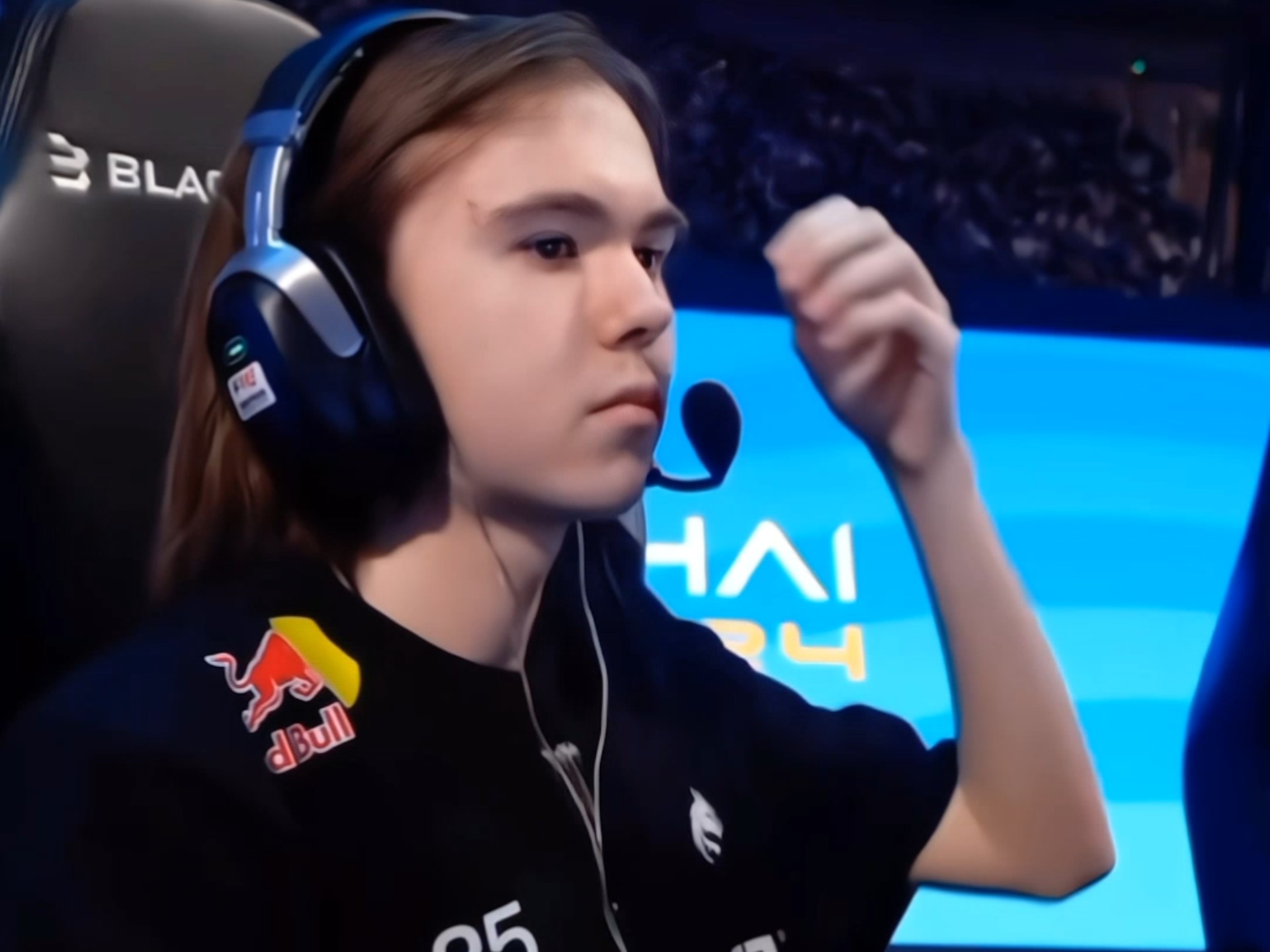 随着资本退 随着资本退