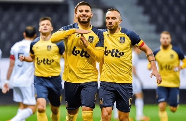 尤其是后防 尤其是后防